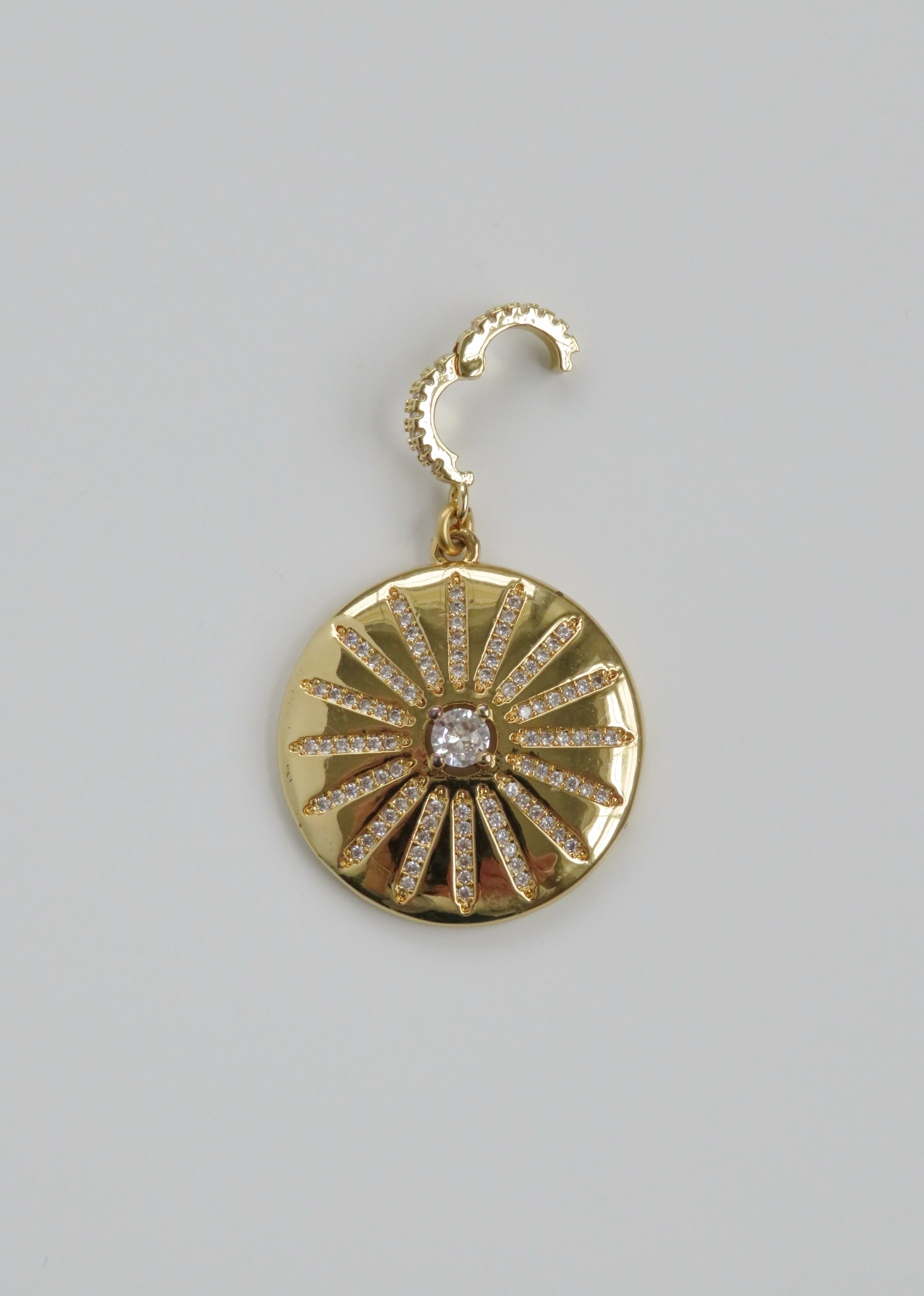 Luminous Pendant on Diamond Hinged Clasp
